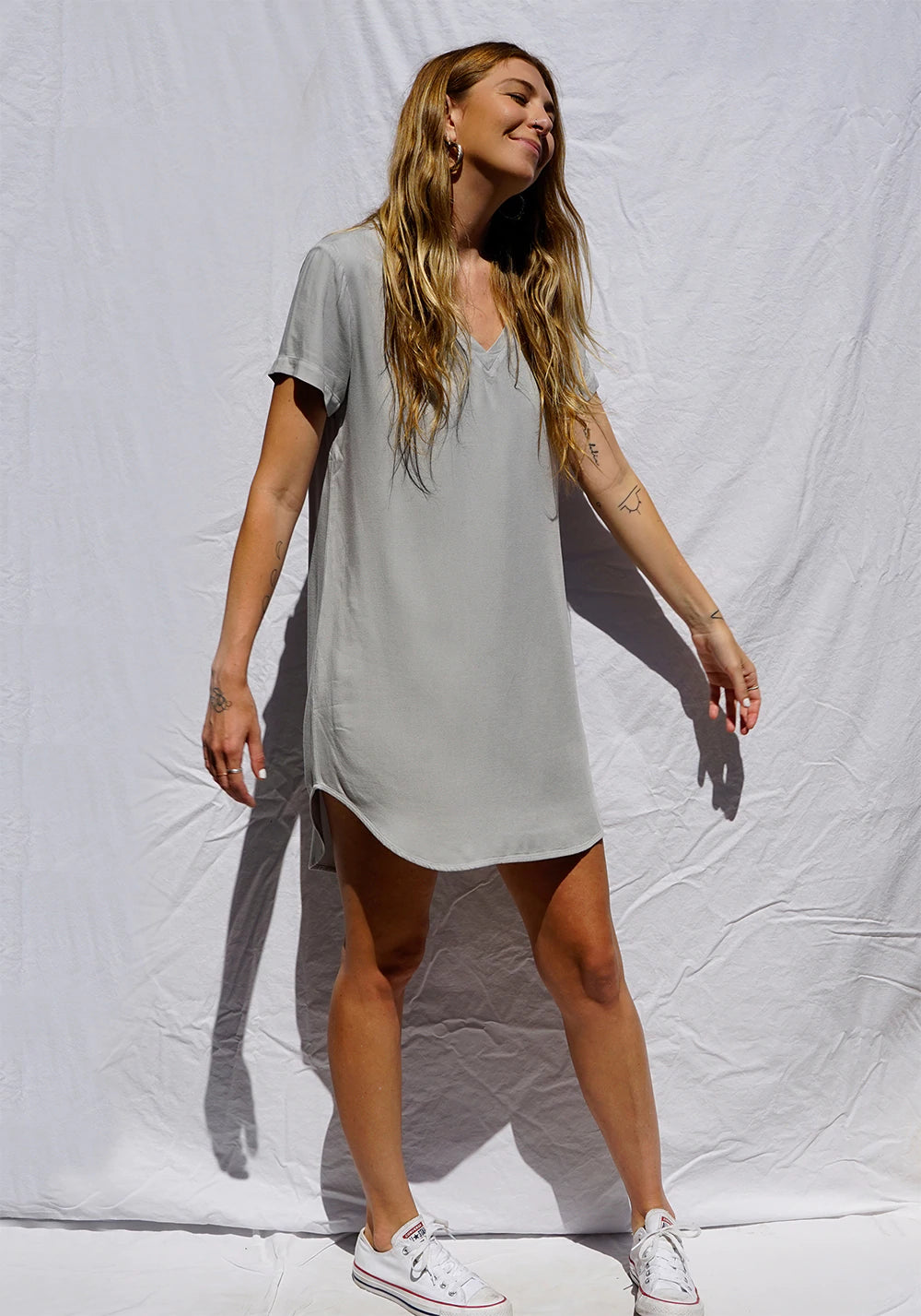 Bella Dahl V-Neck Tee Dress Foggy Sky Designer unclassified dresses