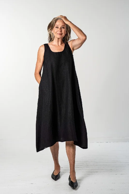 Danni Slip Dress | Black Knitted unclassified dresses